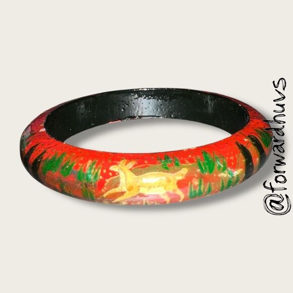 Hand-Painted 7 3/4” Wooden Bangle Bracelet – Woodland Animal Scene - Picture 3 of 9